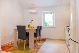 Апартаменты Apartments D&V Котор Апартаменты с 1 спальней-3