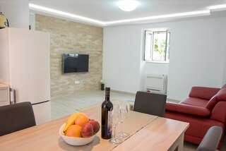 Апартаменты Apartments D&V Котор Апартаменты с видом на сад-7